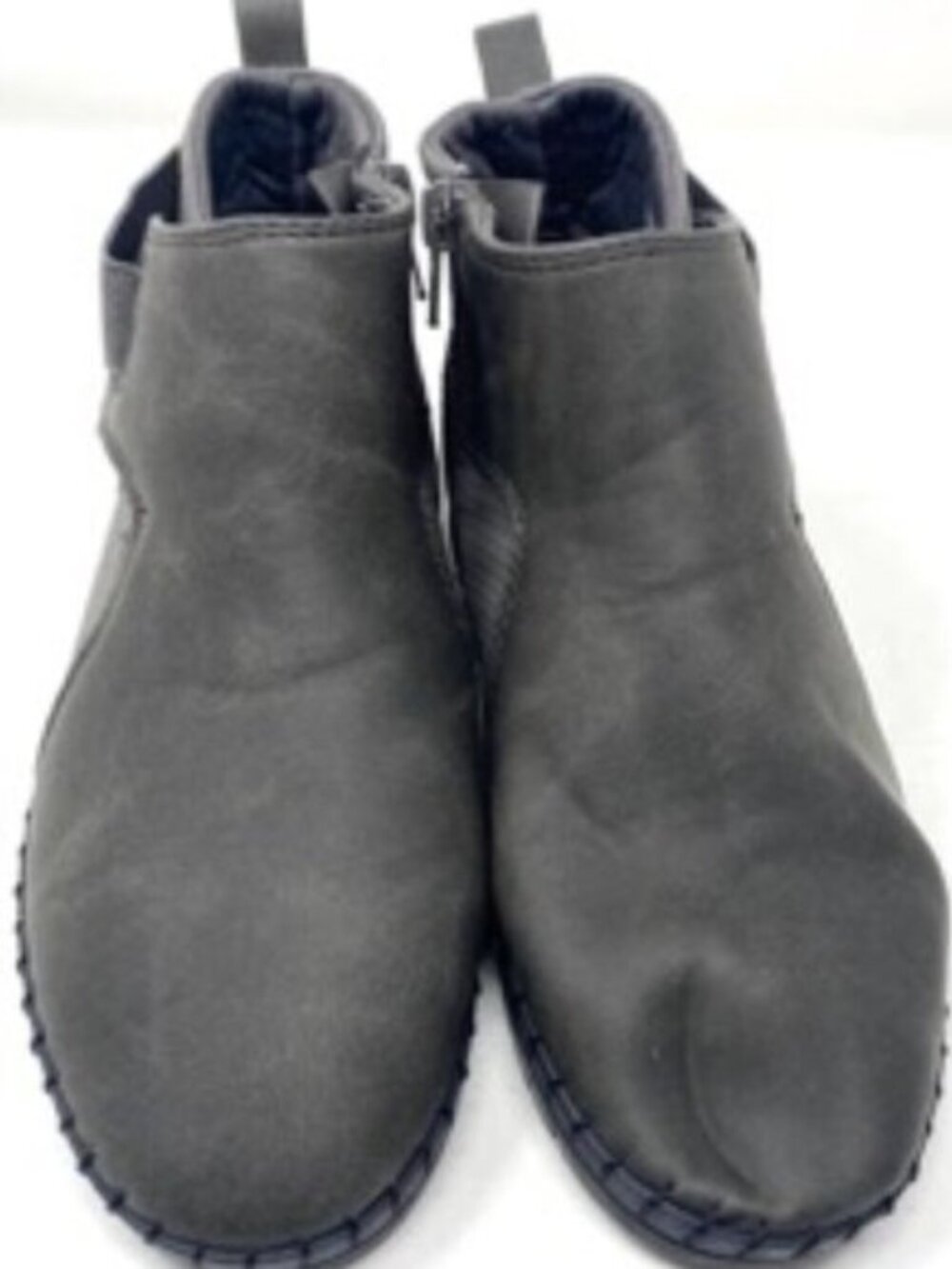 Easy Street Women's Julienne Ankle Bootie Gray/Black Size 6W Wide